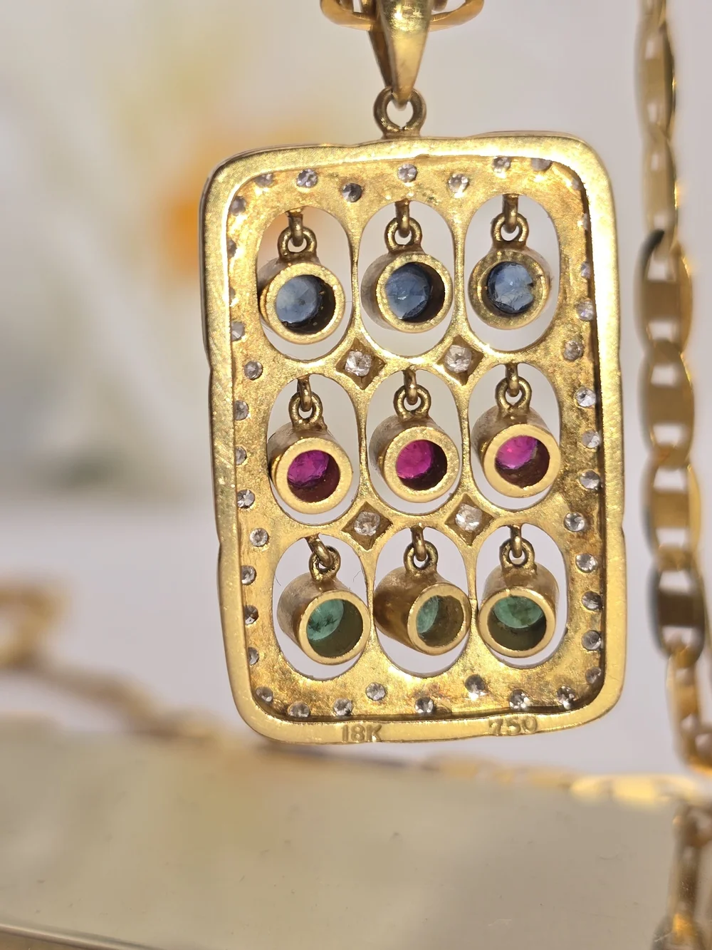 22k [&18k] Jewellery Set - Picture 3 of 11
